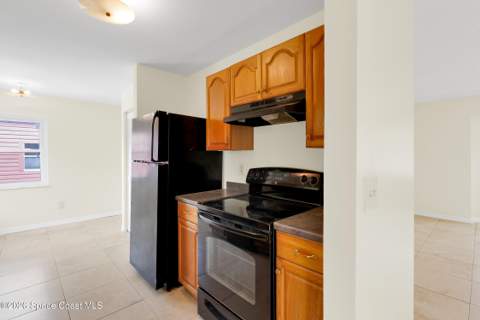 9884 Pine Street, Micco FL - photo 14 of 43