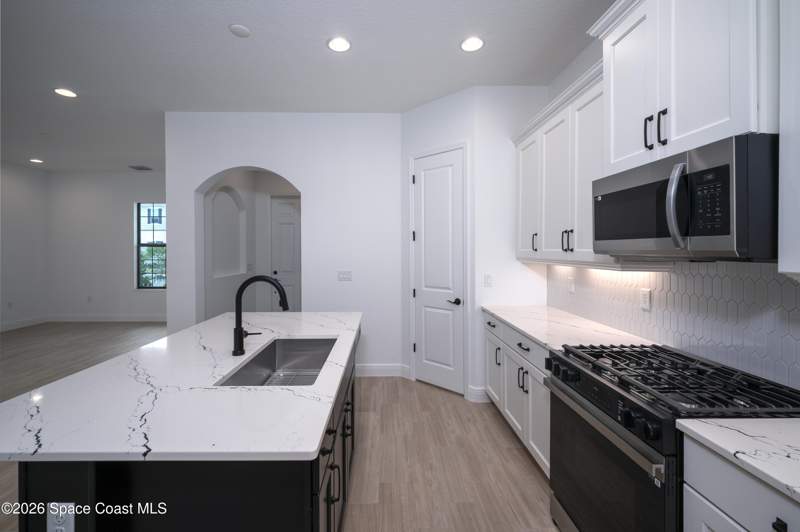 3 bedroom Single Family Residence at 7689 Allure Drive, Reeling Park, Melbourne — photo 3