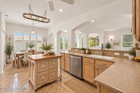 4194 Fenrose Circle, Melbourne FL - photo 11 of 58