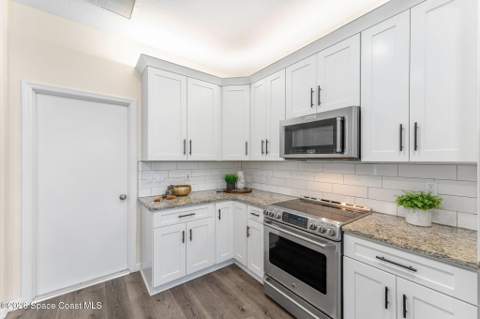981 Shaw Circle, Melbourne FL - photo 15 of 44