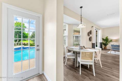 981 Shaw Circle, Melbourne FL - photo 21 of 44