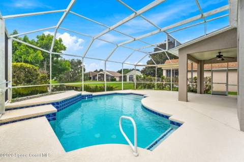 981 Shaw Circle, Melbourne FL - photo 6 of 44