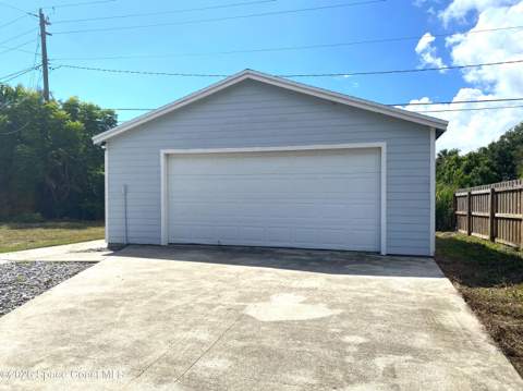 2111 Michigan Avenue, Cocoa FL - photo 8 of 32