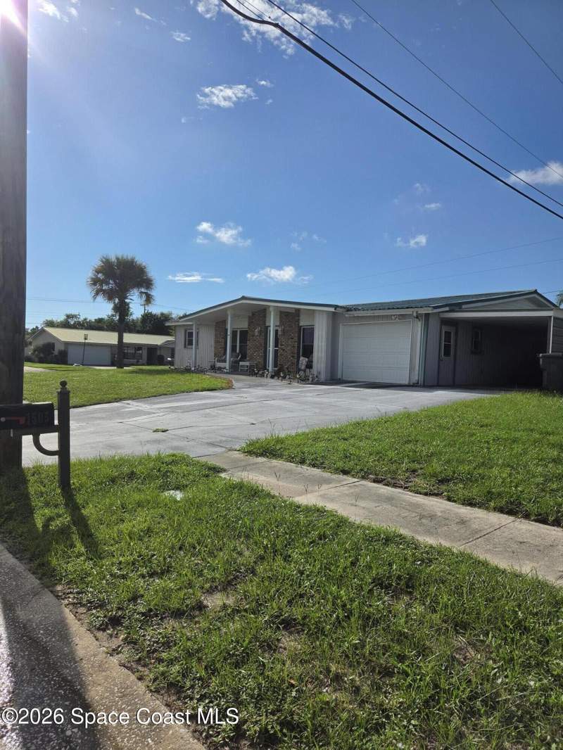 3 bedroom Single Family Residence at 1505 Jamaica Street, Indian River Heights Unit 20, Titusville — photo 2