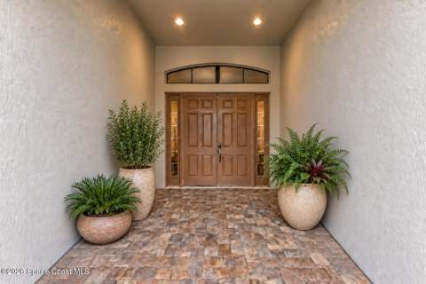 8146 Stonecrest Drive, Melbourne FL - photo 7 of 59