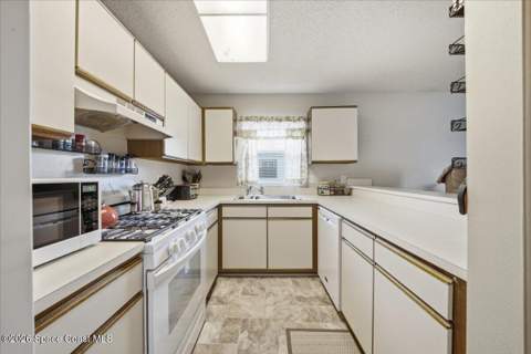 131 Mcneela Drive #131, Titusville FL - photo 9 of 23