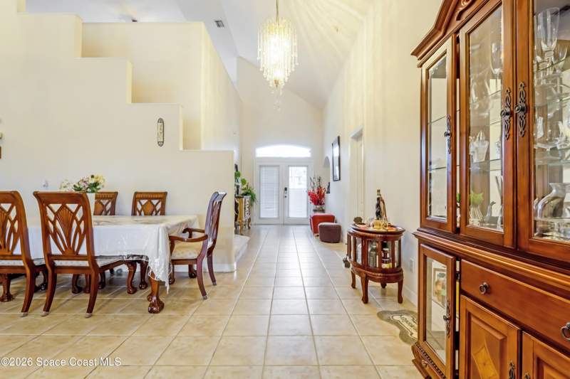 5 bedroom Single Family Residence at 3452 Tipperary Drive, Sunset Lakes Pud Phase X, Merritt Island — photo 5