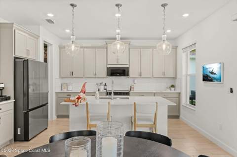 660 Veridian Circle, Palm Bay FL - photo 11 of 73
