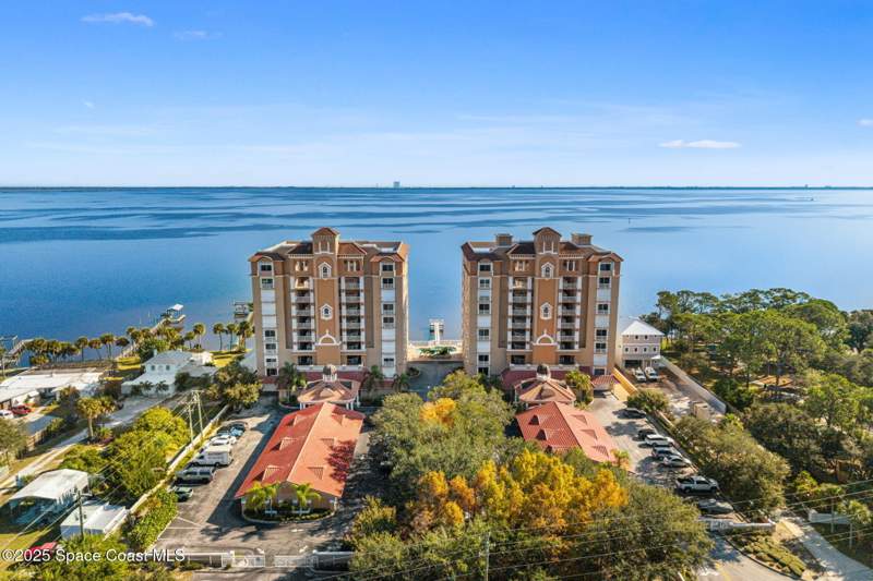 3 bedroom Condominium at 3205 S Washington Avenue #301b, Somerset Riverfront Condominium, Titusville — photo 3