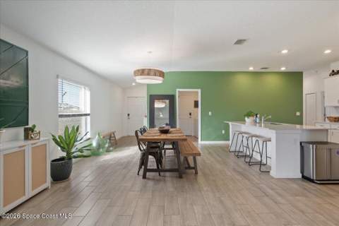 875 Dockside Drive, Palm Bay FL - photo 13 of 36