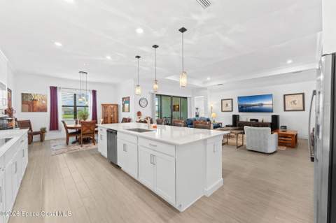 1063 Great Belt Circle, Melbourne FL - photo 15 of 96