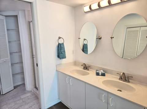 620 S Brevard Avenue #1011, Cocoa Beach FL - photo 12 of 50