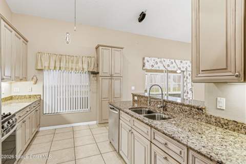 1806 Barrington Circle, Rockledge FL - photo 17 of 50
