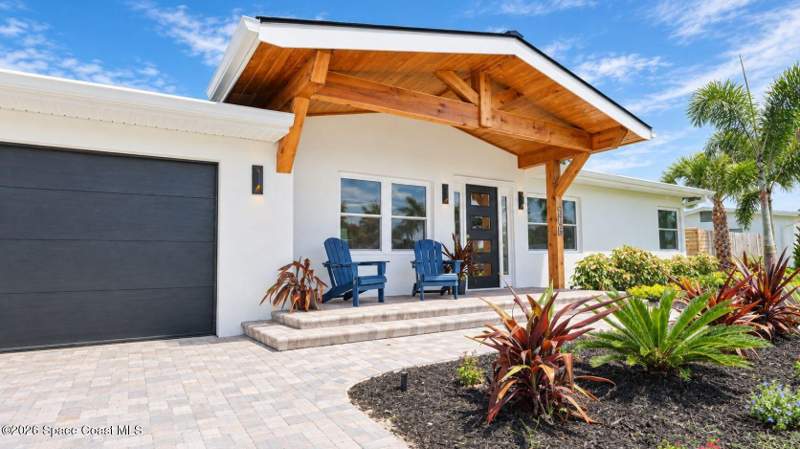 4 bedroom Single Family Residence at 506 Banyan Way, Island Shores of Melbourne Beach, Melbourne Beach — photo 3