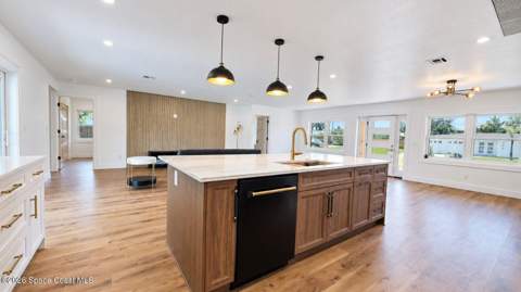 506 Banyan Way, Melbourne Beach FL - photo 8 of 37