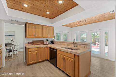 670 Verbenia Drive, Satellite Beach FL - photo 22 of 72