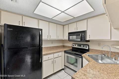 1633 Sunny Brook Lane #H201, Palm Bay FL - photo 12 of 29