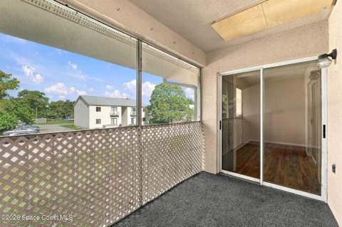 1633 Sunny Brook Lane #H201, Palm Bay FL - photo 18 of 29