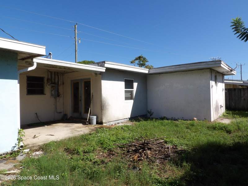 3 bedroom Single Family Residence at 2304 Port Malabar Boulevard, Port Malabar Unit 4, Palm Bay — photo 2