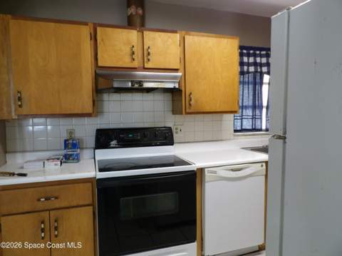 2304 Port Malabar Boulevard, Palm Bay FL - photo 9 of 30