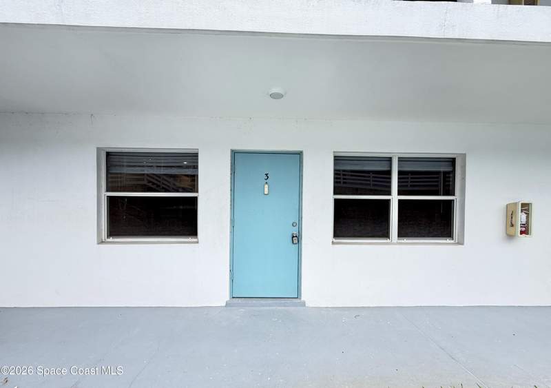 1 bedroom Condominium at 215 Circle Drive #3, Barbizon Condo, Cape Canaveral — photo 2