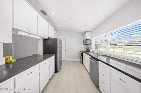 309 Amherst Avenue, Melbourne FL - photo 14 of 42