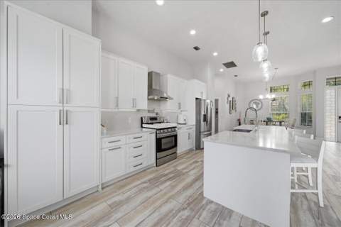 158 Island View Drive, Satellite Beach FL - photo 9 of 42