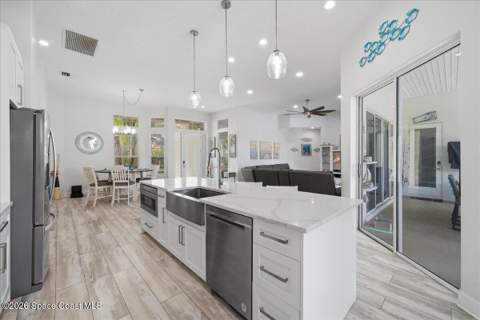 158 Island View Drive, Satellite Beach FL - photo 11 of 42