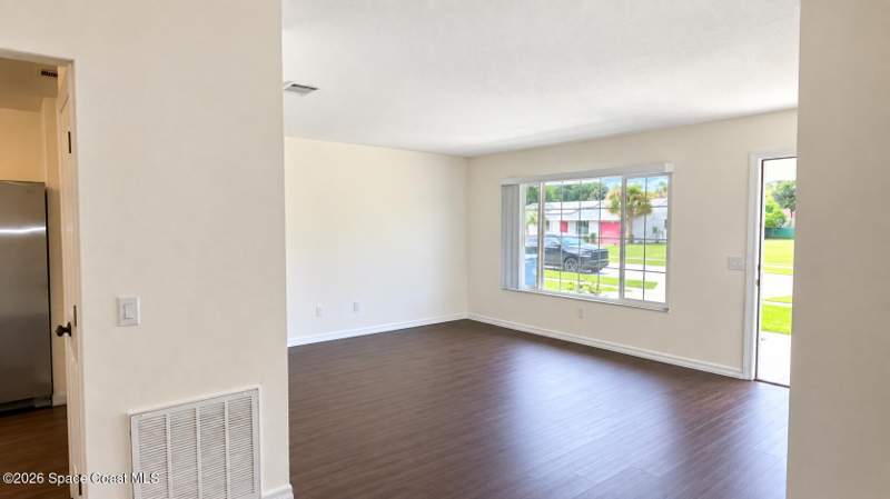 4 bedroom Single Family Residence at 907 Gatewood Court, Port Malabar Country Club Unit 7, Palm Bay — photo 5
