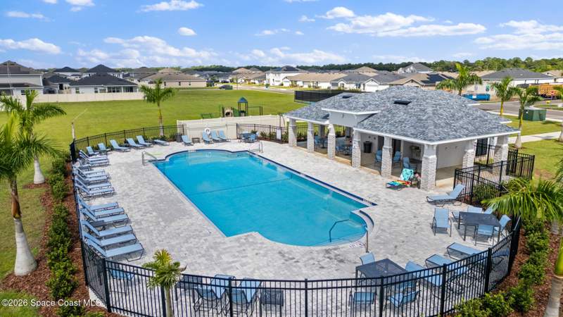 5 bedroom Single Family Residence at 3728 Grappler Circle, Gardens at Waterstone, Palm Bay — photo 4