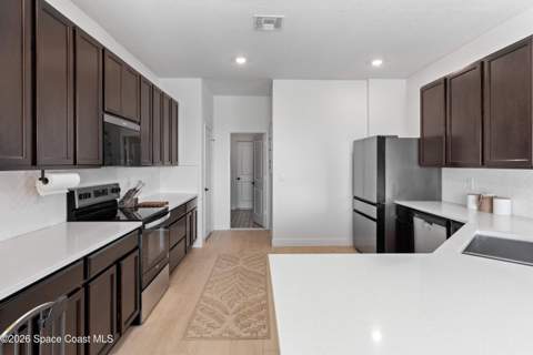 3728 Grappler Circle, Palm Bay FL - photo 9 of 36