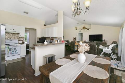 382 Hatcher Street, Palm Bay FL - photo 7 of 28