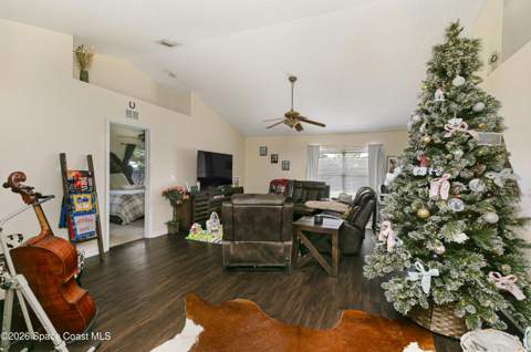 382 Hatcher Street, Palm Bay FL - photo 9 of 28