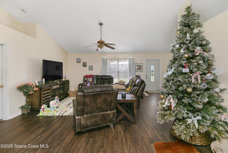 3 bedroom Single Family Residence at 382 Hatcher Street, Port Malabar Unit 10, Palm Bay — photo 4