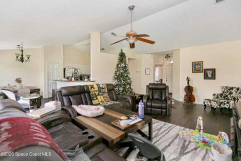 382 Hatcher Street, Palm Bay FL - photo 10 of 28