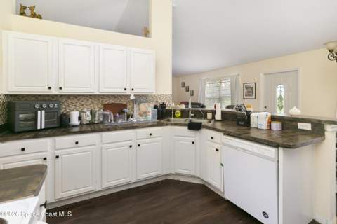 382 Hatcher Street, Palm Bay FL - photo 13 of 28