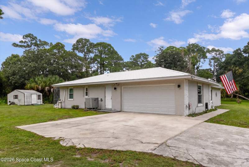 3 bedroom Single Family Residence at 1911 Hurst Court, Dalehurst Pines, Cocoa — photo 2