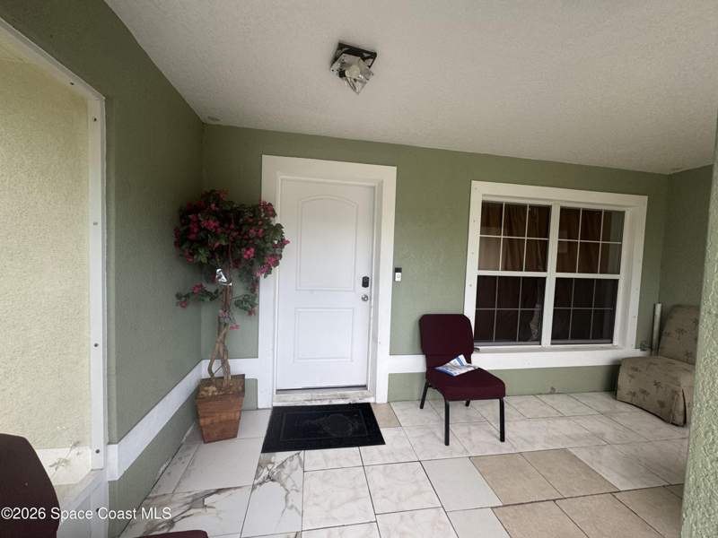 3 bedroom Single Family Residence at 1198 SE Alminar Avenue, Port Malabar Unit 11, Palm Bay — photo 4