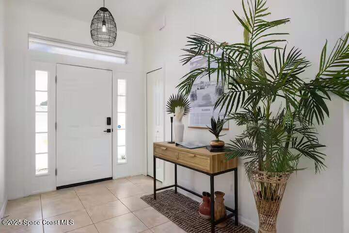 4 bedroom Single Family Residence at 581 Eldron Boulevard, Port Malabar Unit 10, Palm Bay — photo 4