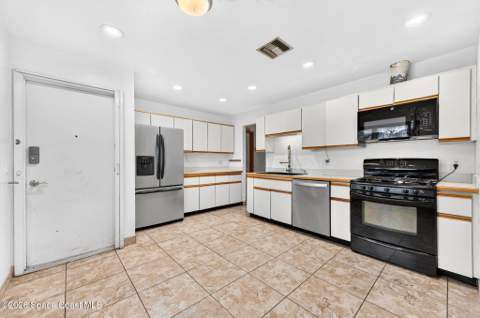 1154 Merrick Avenue, Palm Bay FL - photo 13 of 32