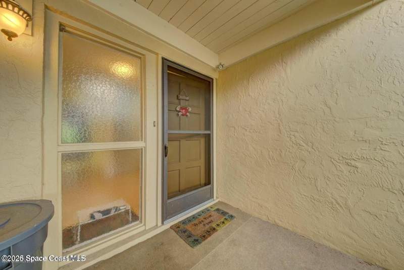 2 bedroom Townhouse at 227 Augusta Way, Suntree Pud Stage 1 Tr C Unit 2, Melbourne — photo 4