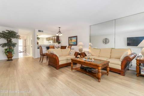 227 Augusta Way, Melbourne FL - photo 7 of 38