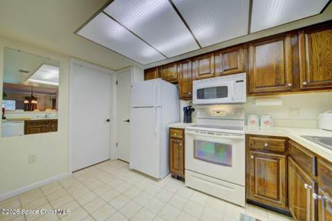 227 Augusta Way, Melbourne FL - photo 12 of 38