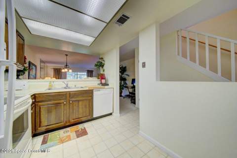 227 Augusta Way, Melbourne FL - photo 13 of 38