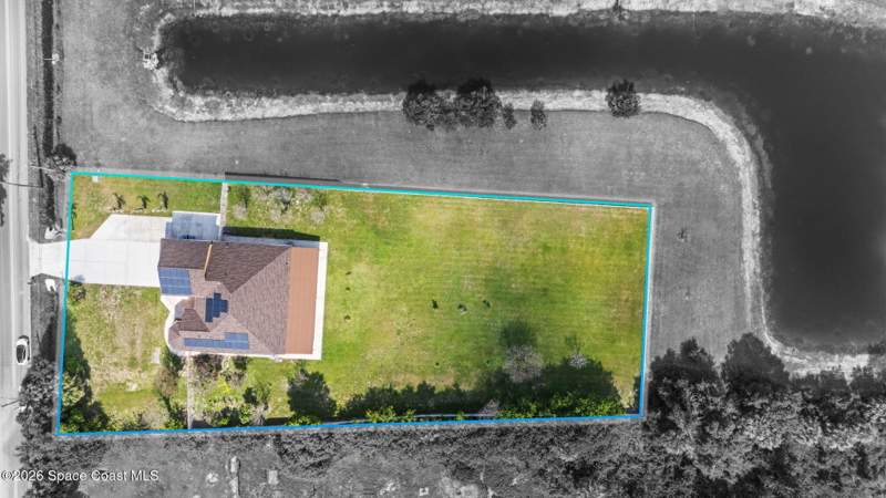 6 bedroom Single Family Residence at 900 Hall Road, Weber Woods, Satellite Beach — photo 3