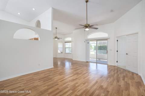 373 Kilmarnock Place, Melbourne FL - photo 10 of 36