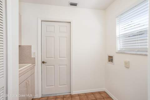 373 Kilmarnock Place, Melbourne FL - photo 17 of 36