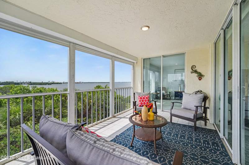 3 bedroom Condominium at 188 Pinellas Lane #301b, Diamond Bay Condo, Cocoa Beach — photo 2