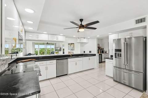 188 Pinellas Lane #301b, Cocoa Beach FL - photo 7 of 44