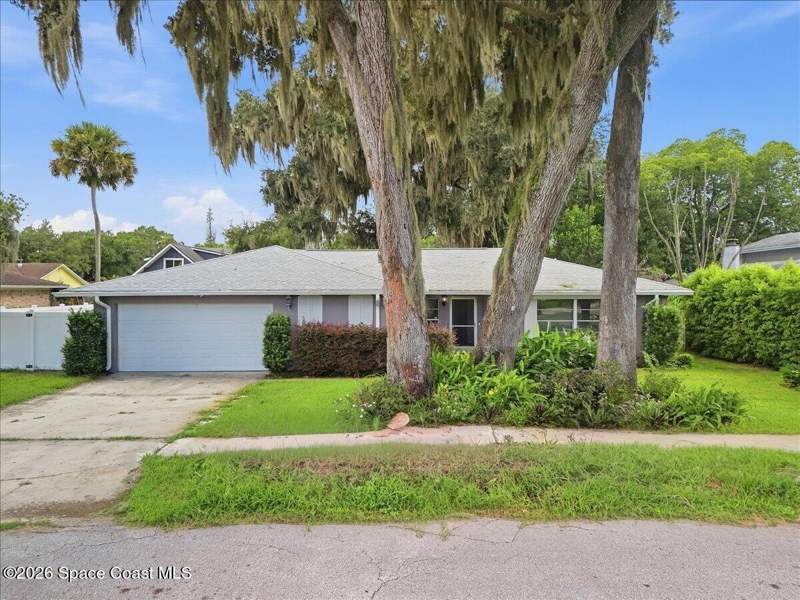 3 bedroom Single Family Residence at 1970 Bedford Drive, Sherwood Villas Unit 2, Titusville — photo 3